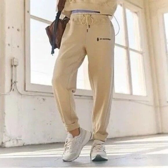 Free People FP Movement Undefeated jogger Tapered Sweatpants Tan S New 282619 - Picture 1 of 9